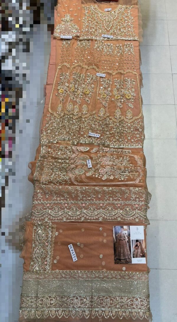 Faiza Saqlain Bridal Maxi Mahra