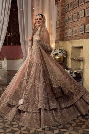 Faiza Saqlain Bridal Maxi Mahra