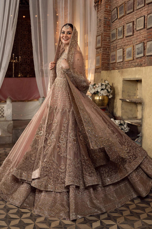 Faiza Saqlain Bridal Maxi Mahra